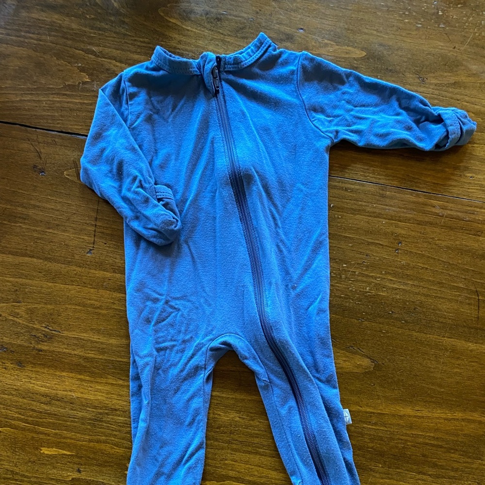 Kyte baby sleeper! Only worn twice